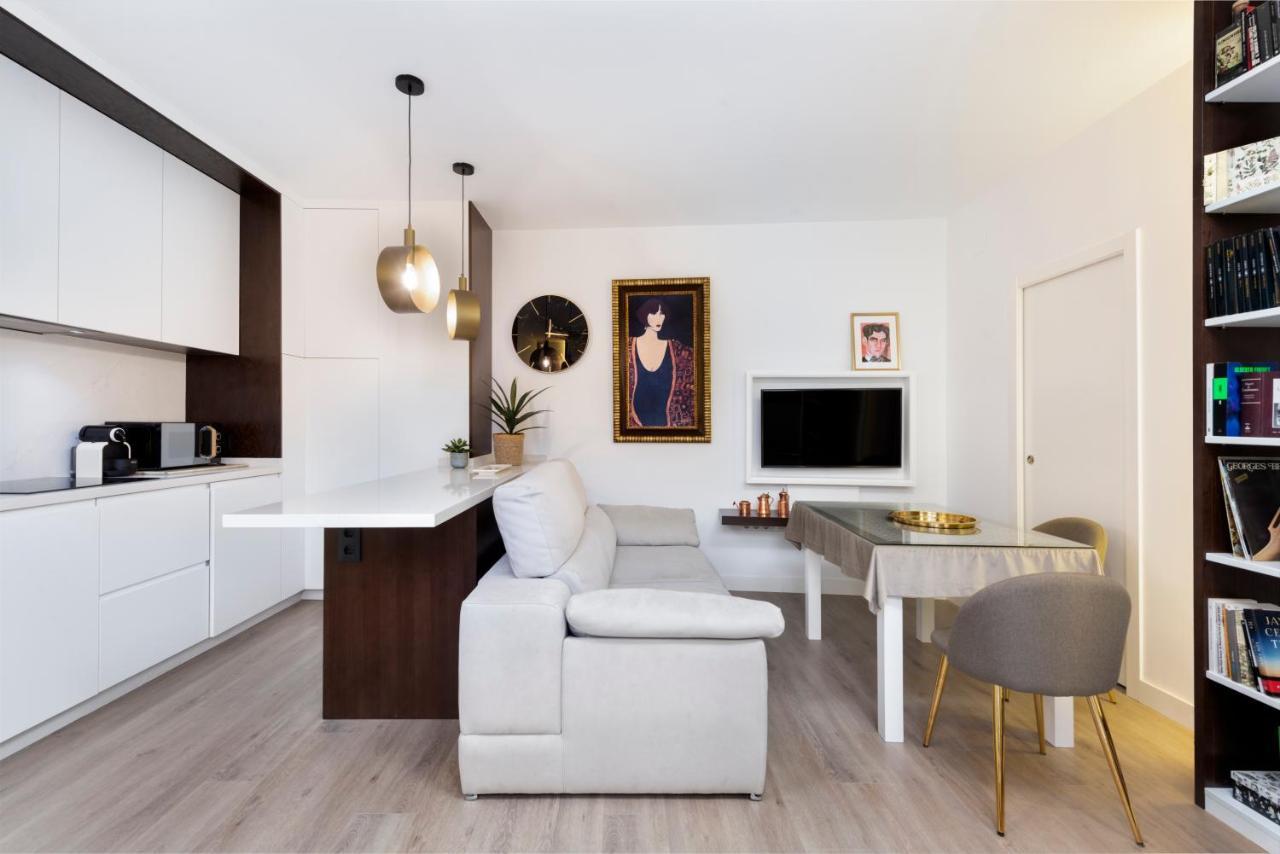 Unika Homes Faustino & Terrace Севиля Екстериор снимка
